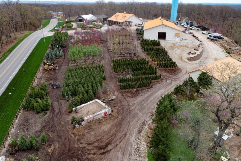 Garden Center in Sunrise Beach, MO