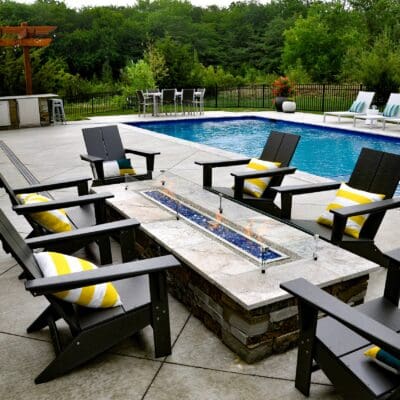 Outdoor Living (2)