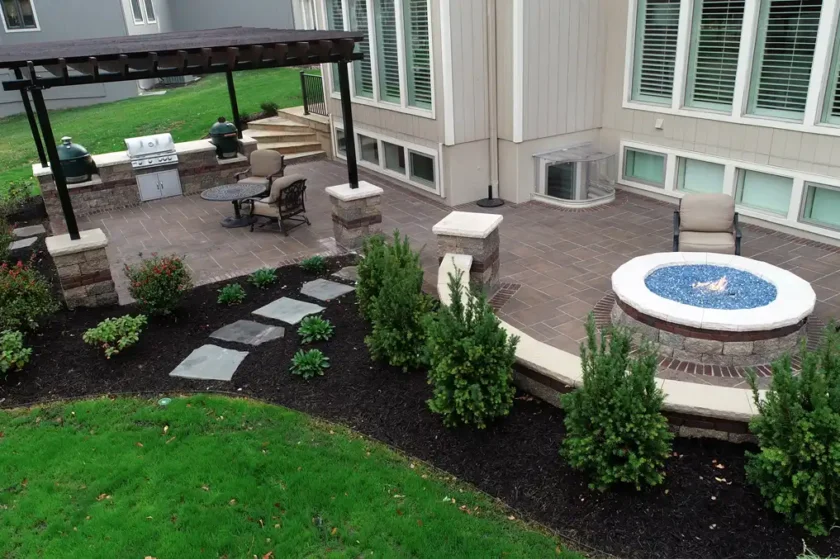 Kansas City, MO Outdoor Living Space
