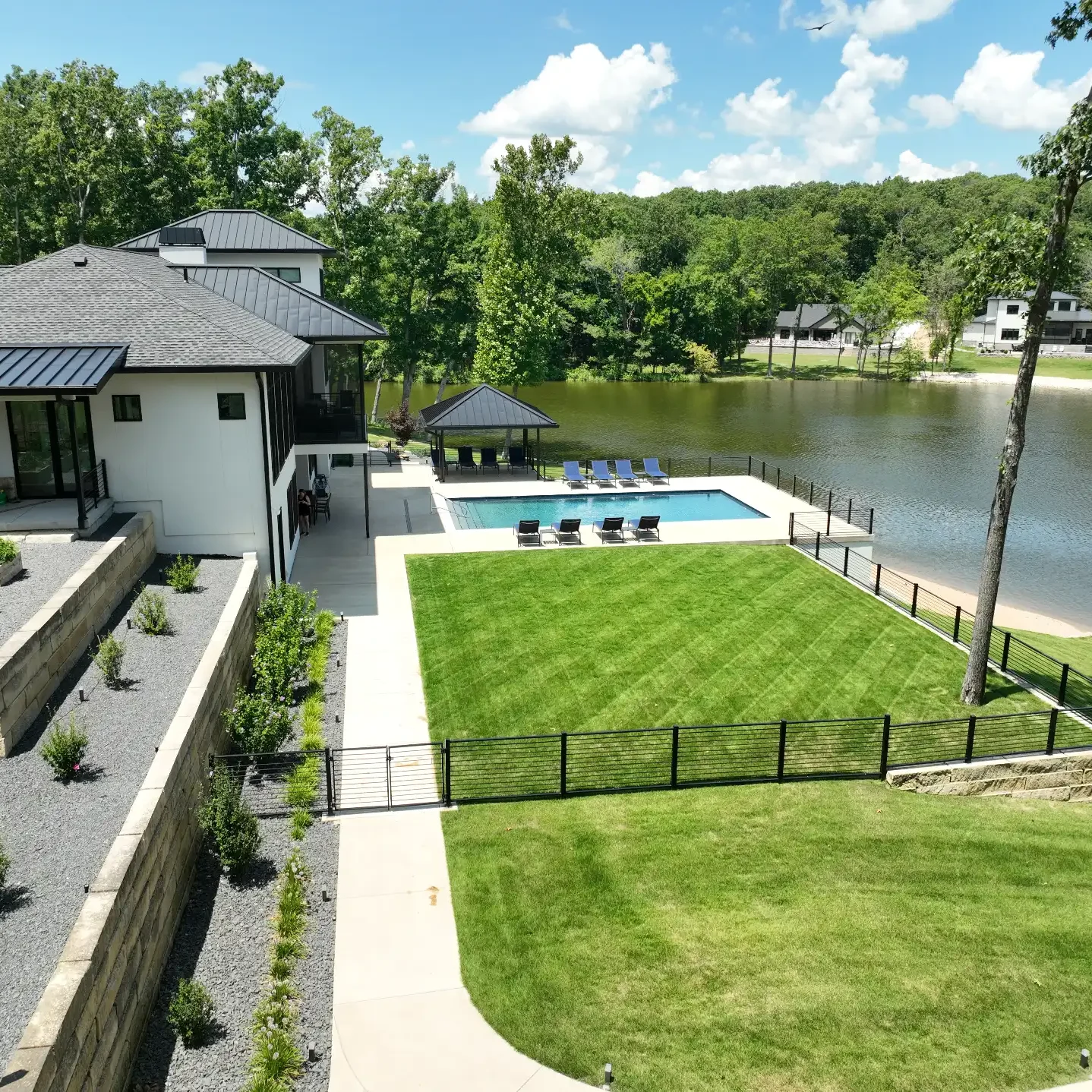 Lake Of The Ozarks, MO Landscaping Services38