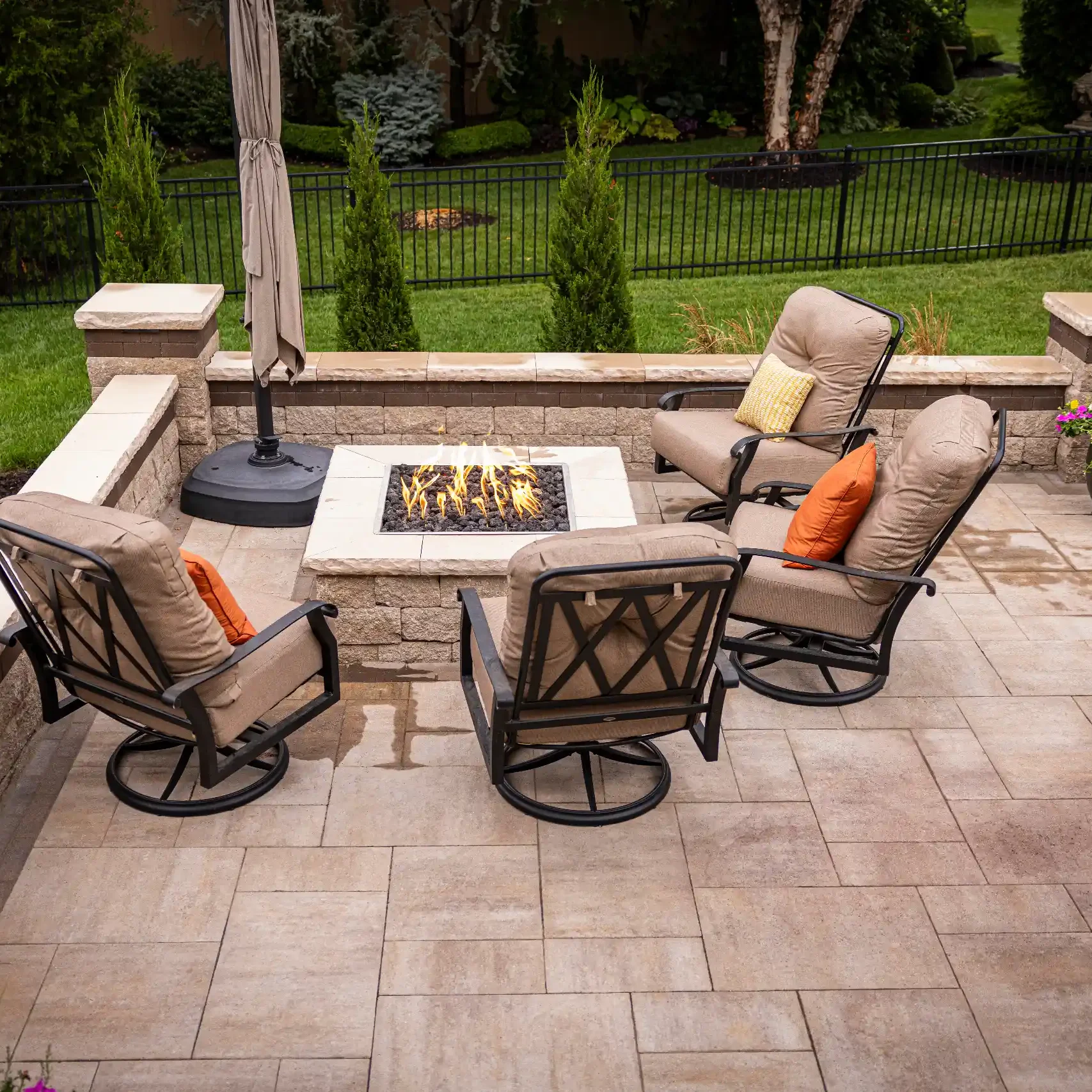 Kansas City, MO Outdoor Living Space